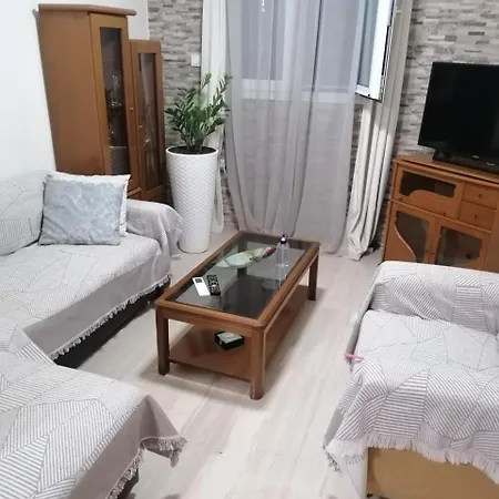 A 阿尔戈斯托利翁